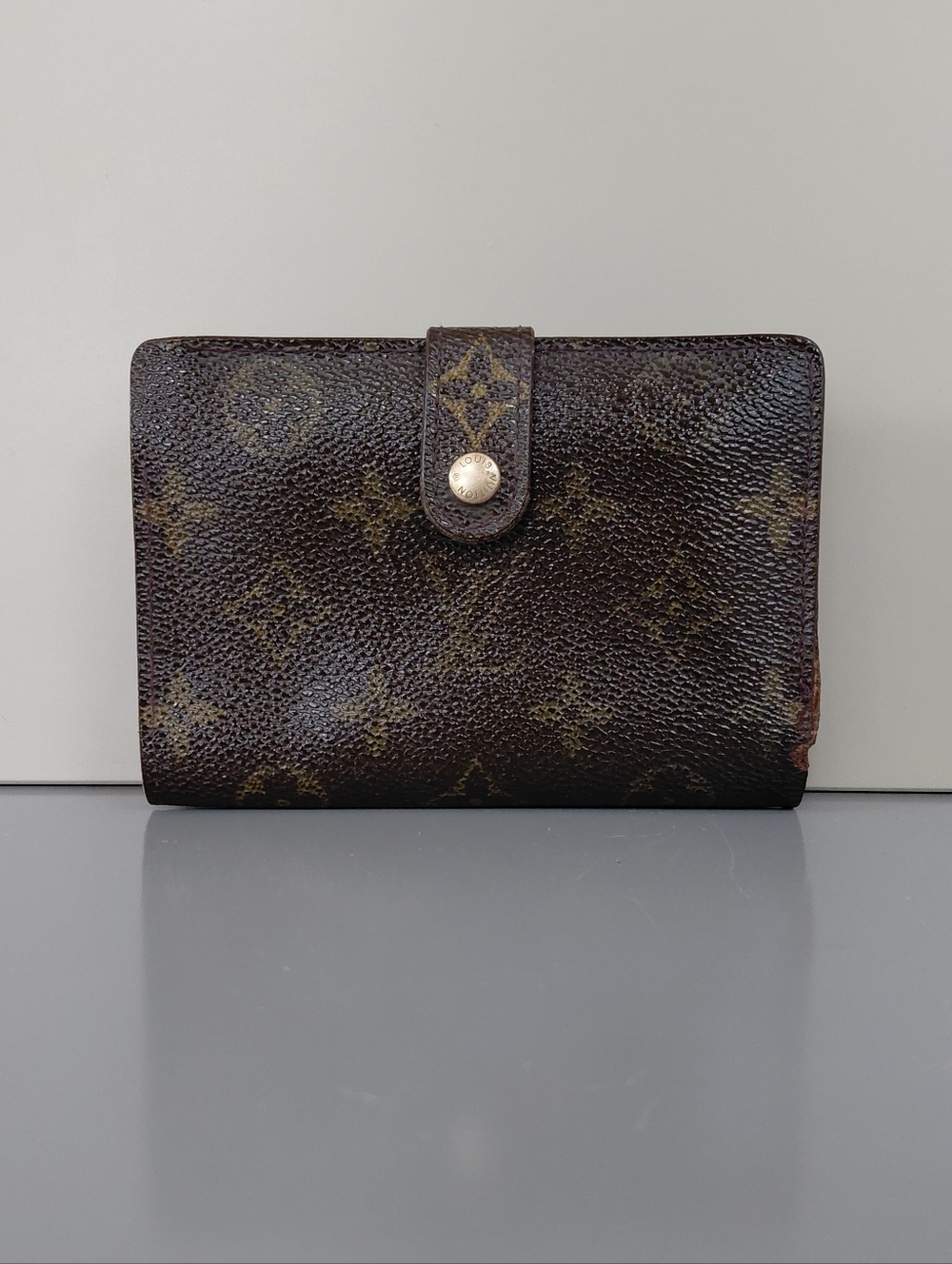 Louis Vuitton Monogram Kiss-lock Classic Signature Brown and Gold
